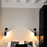 Apartment Duplex De Charme Au Coeur De Montmartre *